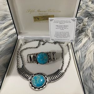 Jewelry necklace & bracelet set